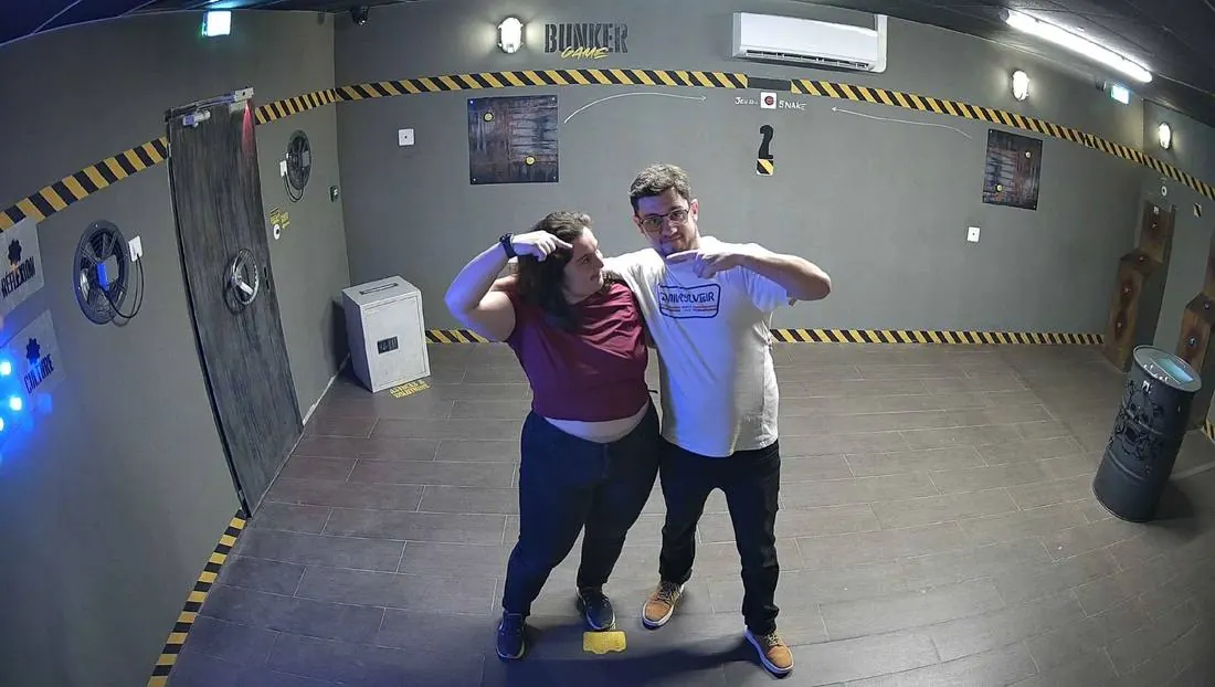 Joueurs en session de nuit chez Bunker Game Montpellier