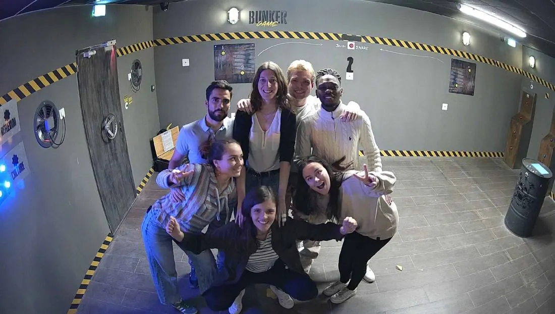 Groupe de joueurs chez Bunker Game Montpellier